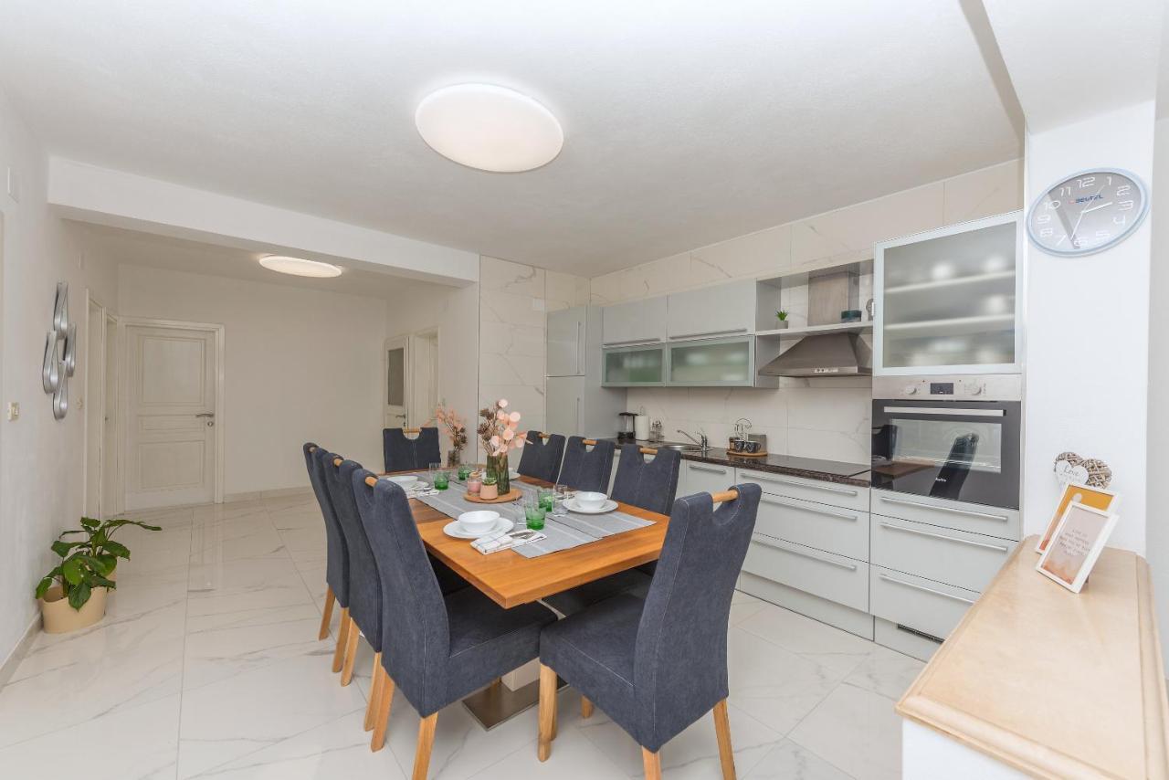 Apartment Sole Mio -Sea View Μακάρσκα Εξωτερικό φωτογραφία